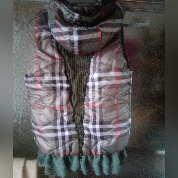 MCM Olive Green Plaid Puffer Vest Size L - Picture 3 of 5